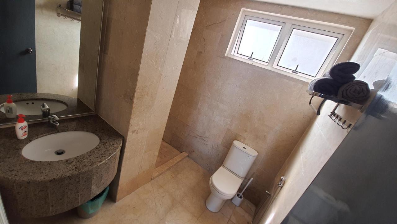 Homestay Jalan Tun Razak Walking Distance Ijn, Hkl, Mrt Station, Kpj, Perkeso, Bernama, Tabung Darah, Istana Budaya Kuala Lumpur Ngoại thất bức ảnh